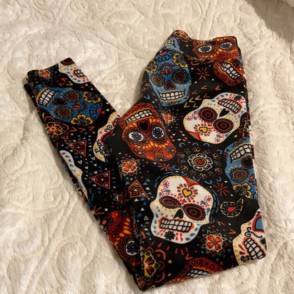 NO BOUNDARIES SKULL LEGGINGS SIZE SMALL 3-5 - Picture 1 of 3